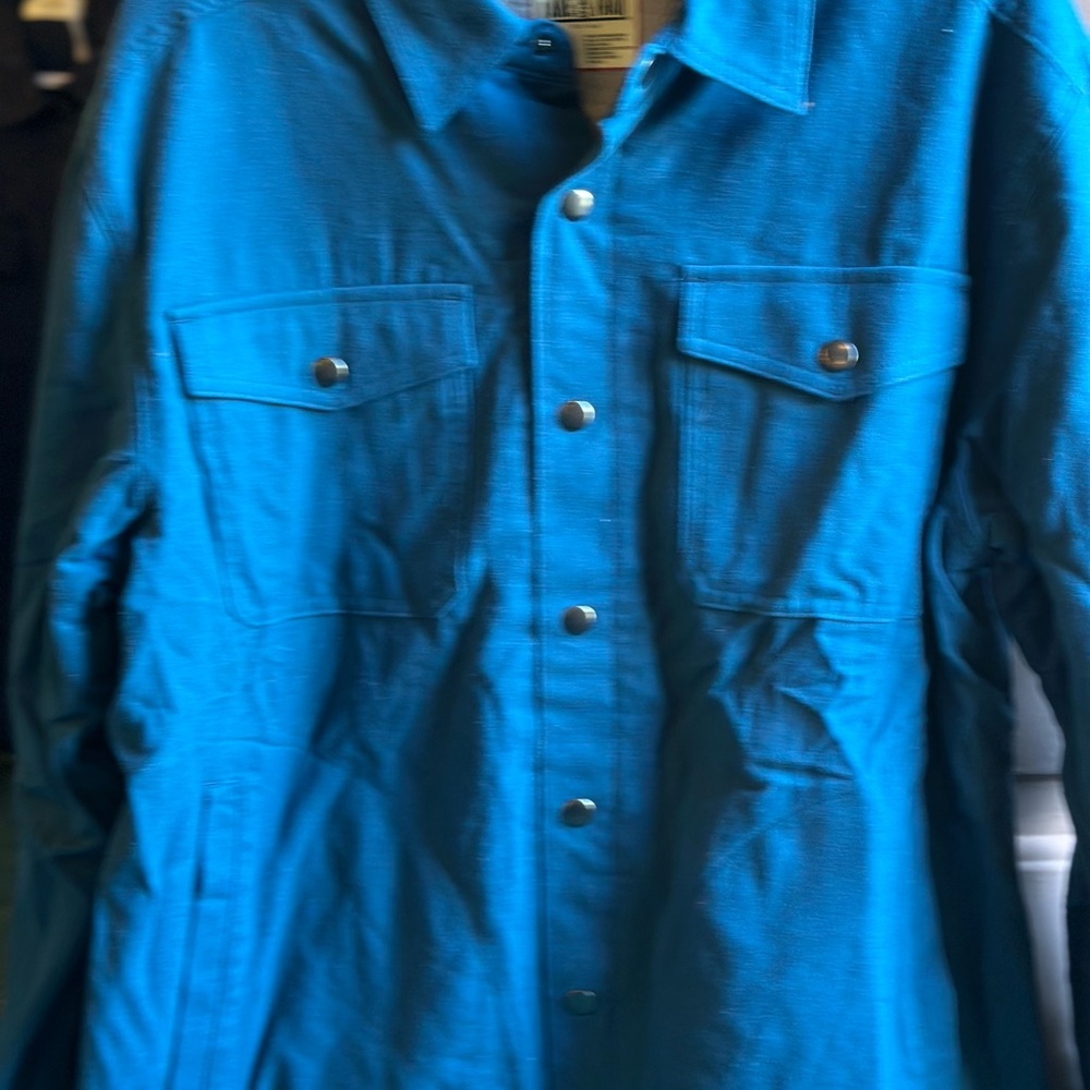 Lake & Trail Men’s Shacket Button down Medium